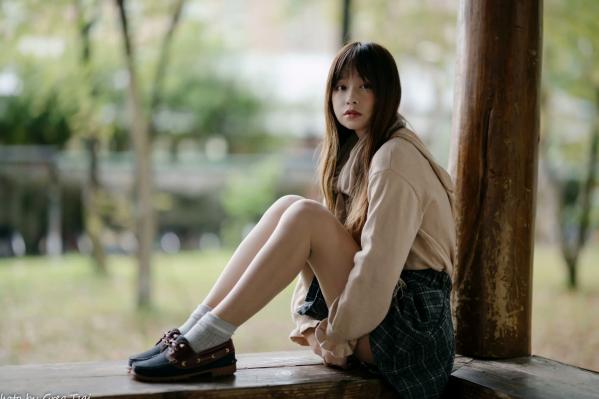    畊畊 - 台大校园清新写真，甜美少女的秋日治愈系漫步之旅 [112P]第38张图片