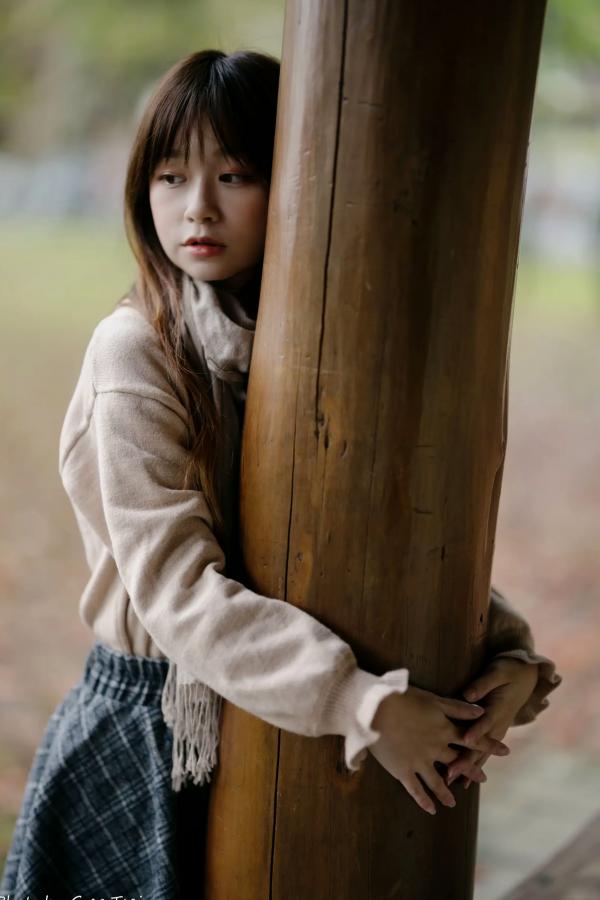    畊畊 - 台大校园清新写真，甜美少女的秋日治愈系漫步之旅 [112P]第54张图片