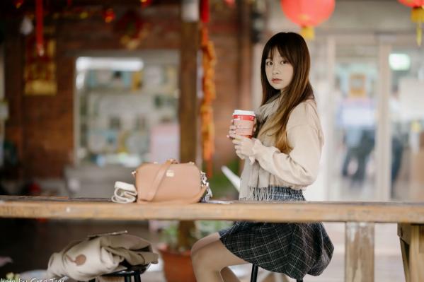    畊畊 - 台大校园清新写真，甜美少女的秋日治愈系漫步之旅 [112P]第69张图片