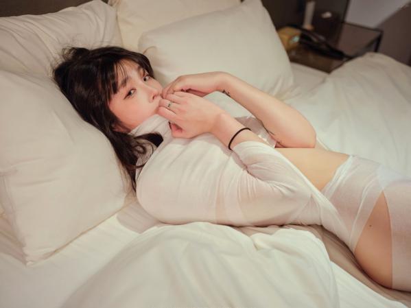    韩国美女Jang Joo浴缸湿身写真：极致白皙肌肤与诱惑湿发，ArtGravia 369精选极致性感私房大片第5张图片