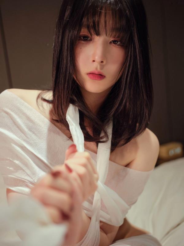    韩国美女Jang Joo浴缸湿身写真：极致白皙肌肤与诱惑湿发，ArtGravia 369精选极致性感私房大片第16张图片