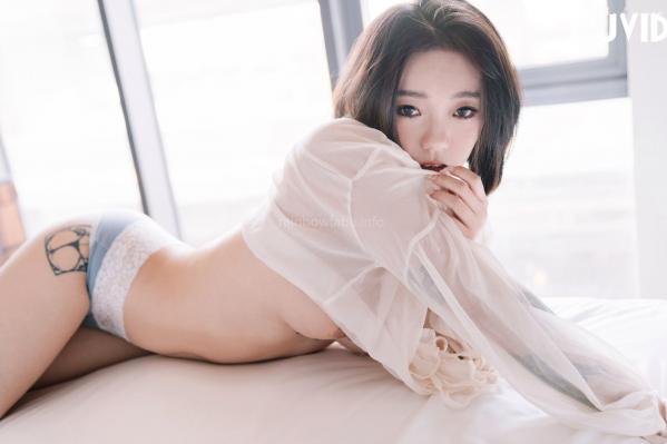    JVID-雅捷-绝美人妻再清涩在你面前-私房照轻薄透视诱惑-2022.12.26第25张图片