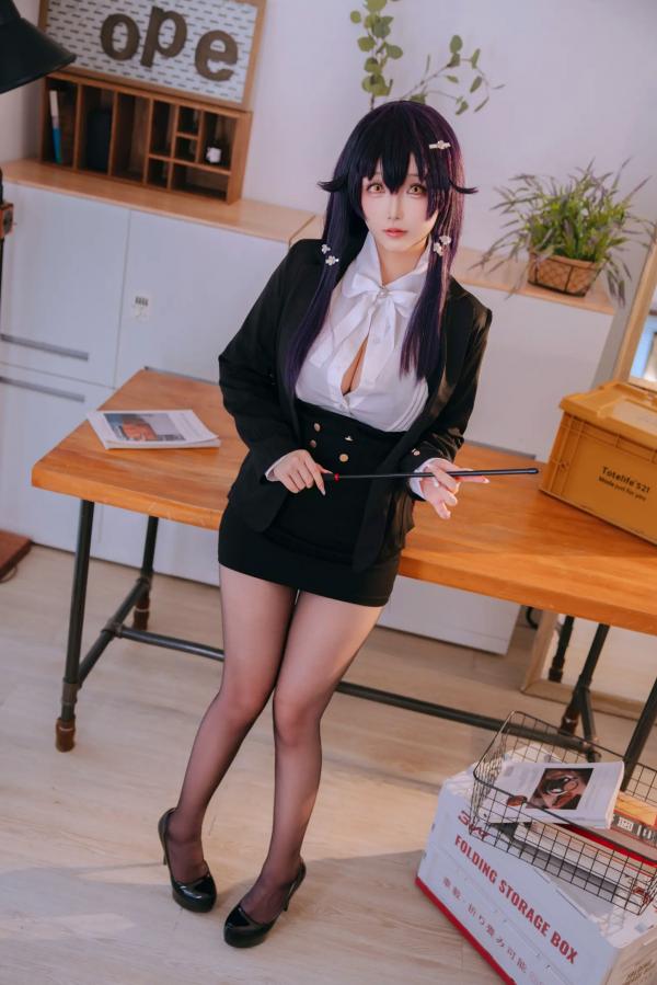    Cosplay日奈娇 - 吾妻的指导课：知性OL制服魅力，黑丝职场与大胆私房角色扮演大尺度精选 [120P]第6张图片