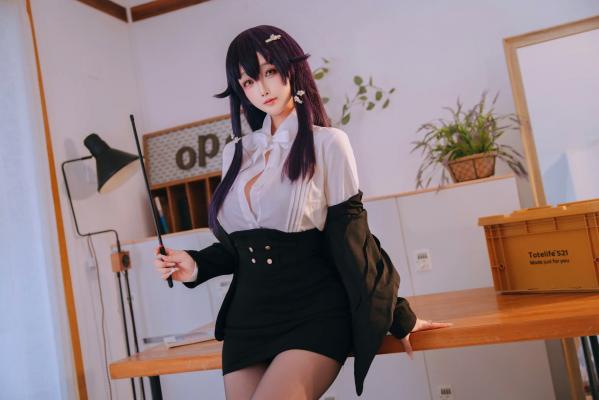    Cosplay日奈娇 - 吾妻的指导课：知性OL制服魅力，黑丝职场与大胆私房角色扮演大尺度精选 [120P]第8张图片