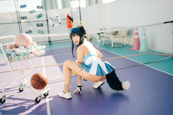   韩国美女SonSon Cosplay舰队收藏响Hibiki，网球场运动风制服诱惑，元气少女的清纯与野性碰撞，顶级视觉盛宴第4张图片