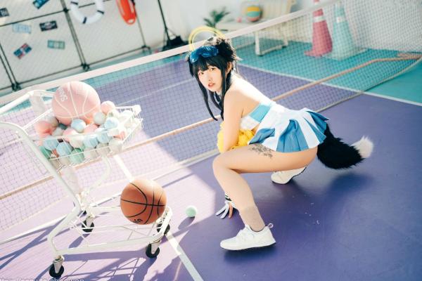    韩国美女SonSon Cosplay舰队收藏响Hibiki，网球场运动风制服诱惑，元气少女的清纯与野性碰撞，顶级视觉盛宴第5张图片