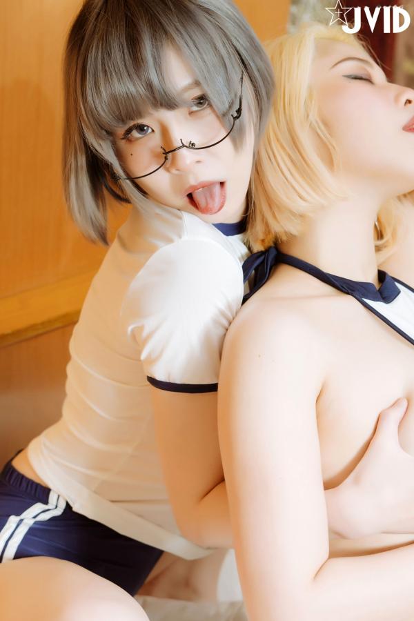    JVID黎菲儿与黎葵司私房写真：活力运动装与大胆高叉泳衣，欧美日系风格双倍视觉诱惑第79张图片