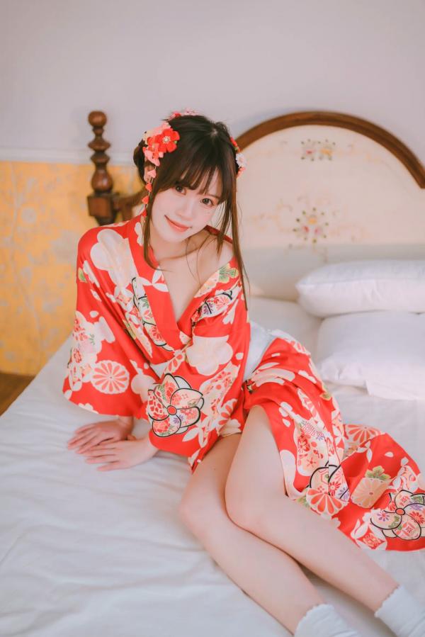    千反田鹿子 - 和服私房写真诱惑，绝美背部线条与红扇演绎室内温柔，性感艺术写真 [49P]第3张图片