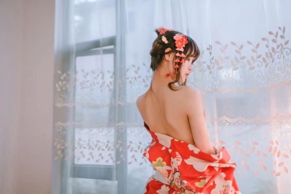   千反田鹿子 - 和服私房写真诱惑，绝美背部线条与红扇演绎室内温柔，性感艺术写真 [49P]第9张图片