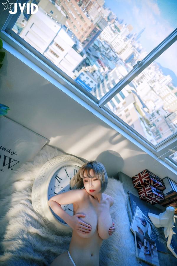    JVID黎菲儿：居家私房极致诱惑，灰发美少女纯欲透视内衣尽显逆天身材，H罩杯写真第102张图片