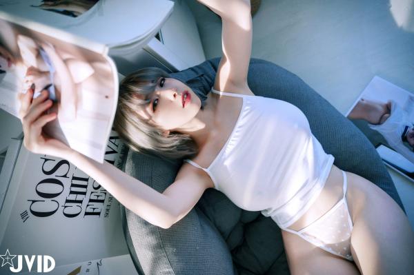    JVID黎菲儿：居家私房极致诱惑，灰发美少女纯欲透视内衣尽显逆天身材，H罩杯写真第114张图片