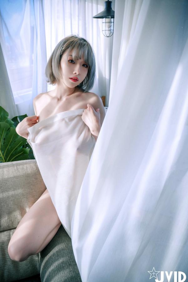    JVID黎菲儿：居家私房极致诱惑，灰发美少女纯欲透视内衣尽显逆天身材，H罩杯写真第120张图片