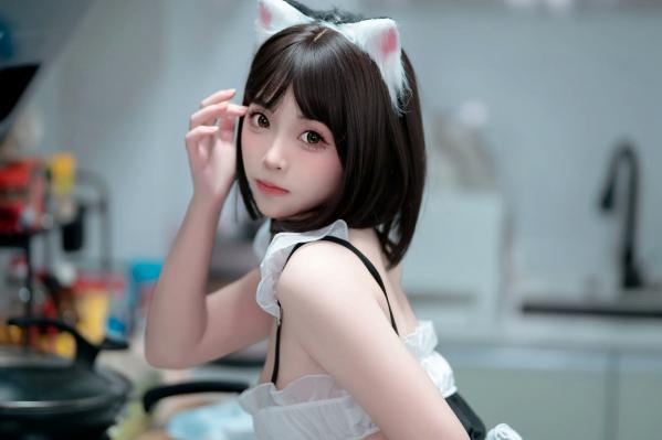    Bangni邦尼 - 居家厨房诱惑猫娘，黑白连体衣配白丝美腿，可爱与性感并存的小猫日记 [103P]第4张图片