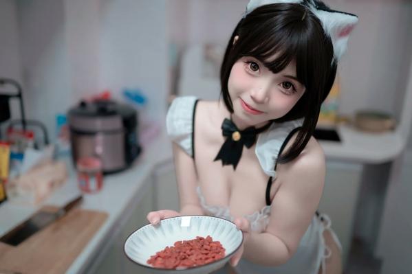   Bangni邦尼 - 居家厨房诱惑猫娘，黑白连体衣配白丝美腿，可爱与性感并存的小猫日记 [103P]第59张图片