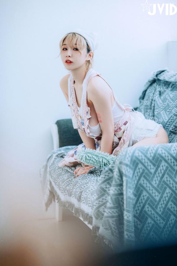    JVID-黎菲儿：家政妇的情欲解锁，性感居家私房大尺度白色内衣写真，尽显诱人曲线！第84张图片