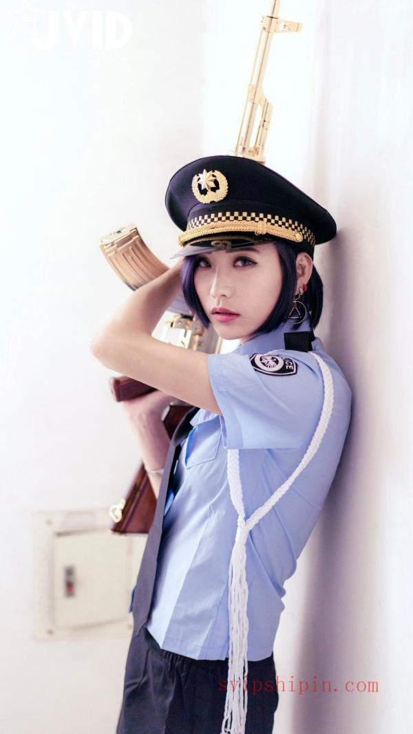    JVID-Mio 超豪華年終感謝祭：新警察故事，极致制服诱惑，角色扮演私房摄影，展现迷人身姿第6张图片