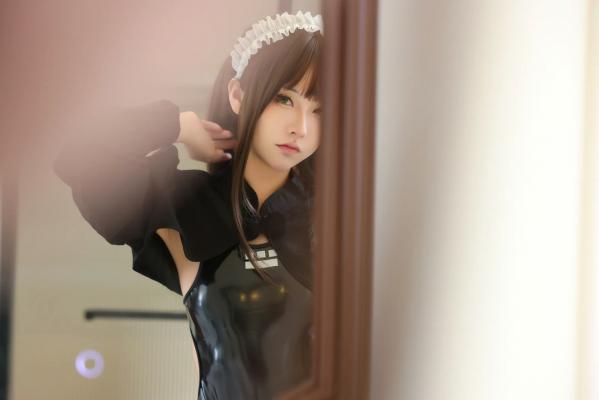    G44不会受伤 - 诗织：精致黑白女仆角色扮演，室内私房写真[33P]第2张图片