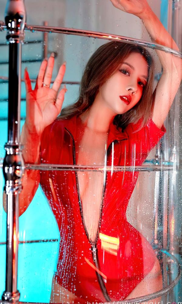    UGirlsApp尤果圈爱尤物-2736-筱慧-《平安夜的来信》-湿身浴室诱惑、火红皮衣包裹完美身材、极致视觉盛宴第9张图片