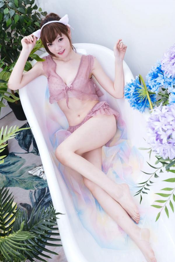    小立 - 粉色蕾丝睡衣私房写真，清纯萝莉居家诱惑，甜美治愈系女神福利合集 [61P]第46张图片