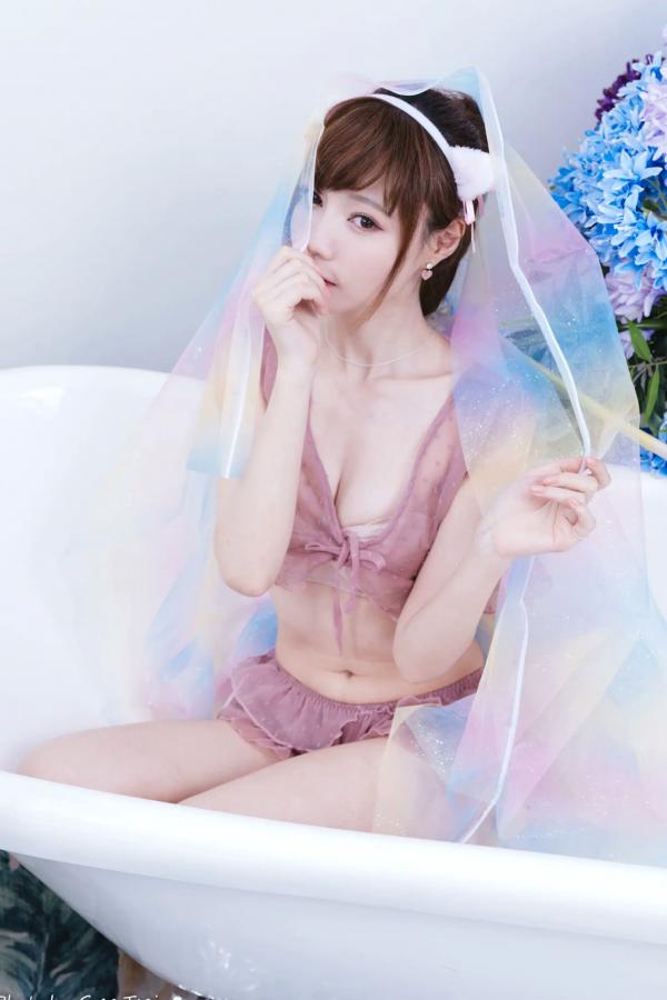    小立 - 粉色蕾丝睡衣私房写真，清纯萝莉居家诱惑，甜美治愈系女神福利合集 [61P]第50张图片