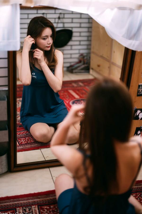    小立 - 甜美可爱居家连衣裙私房照，慵懒风邻家女孩居家日常写真 [214P]第22张图片