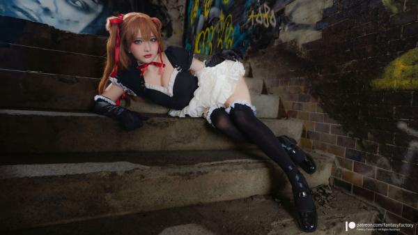   Fantasy-Factory-小丁Ding-明日香Cosplay-废墟涂鸦风格-女仆装诱惑-Asuka-2022.10第21张图片