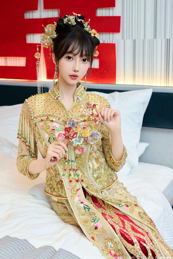    [XiuRen] 秀人 2025.07.21 No.10567 玥儿玥er：古风婚庆主题私房，红装头饰极致诱惑第11张图片