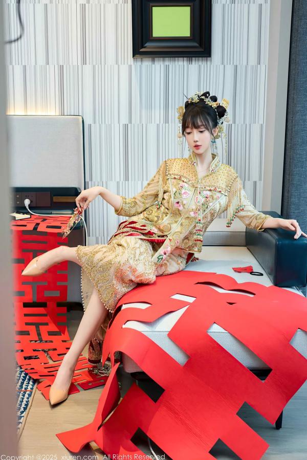    [XiuRen] 秀人 2025.07.21 No.10567 玥儿玥er：古风婚庆主题私房，红装头饰极致诱惑第15张图片
