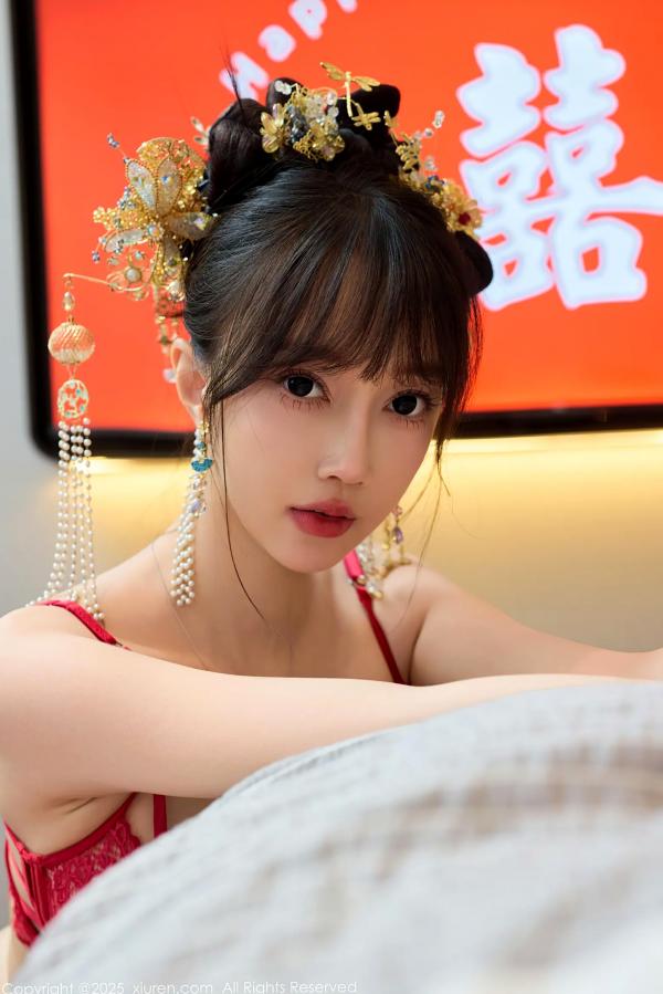    [XiuRen] 秀人 2025.07.21 No.10567 玥儿玥er：古风婚庆主题私房，红装头饰极致诱惑第48张图片