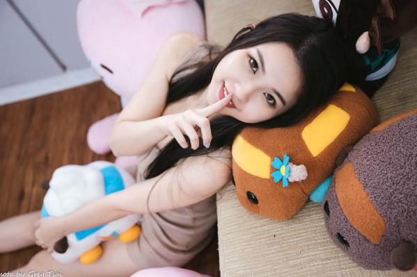    米浆 - 天台城市风情、室内居家可爱治愈美少女写真 [93P]第84张图片