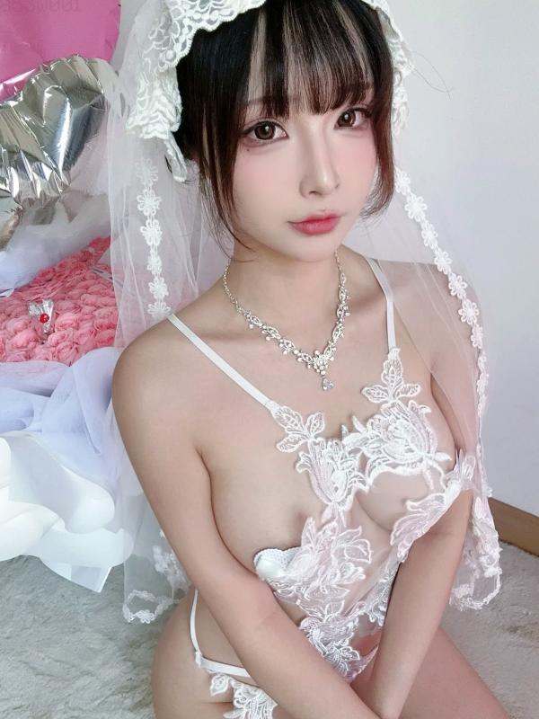    yuuhui玉汇 - 永恒之爱：绝美白色蕾丝婚纱诱惑私房写真 [49P]第1张图片