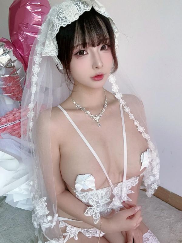    yuuhui玉汇 - 永恒之爱：绝美白色蕾丝婚纱诱惑私房写真 [49P]第12张图片