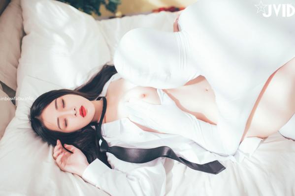    JVID写真：婕咪——充满戏剧张力的透明人特别系列，女神极致诱惑与角色扮演，大尺度私房高清美图精选第11张图片