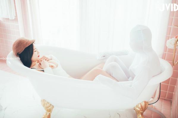    JVID写真：婕咪——充满戏剧张力的透明人特别系列，女神极致诱惑与角色扮演，大尺度私房高清美图精选第62张图片