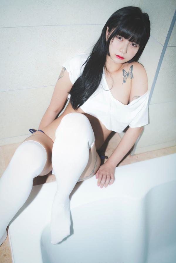    韩国美女Hizzy：猫耳女仆与纹身私房，Pure Media Vol.37高清写真第46张图片