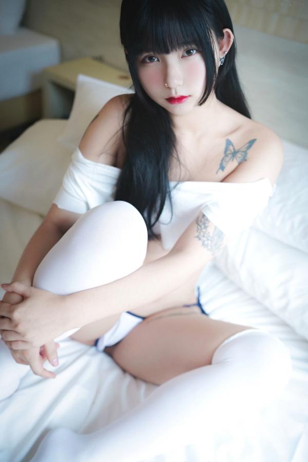    韩国美女Hizzy：猫耳女仆与纹身私房，Pure Media Vol.37高清写真第72张图片