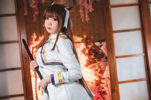    焖焖碳 - 碧蓝航线樫野Cosplay，和风制服诱惑，极致美腿与清纯甜美，二次元女神精选私房照第6张图片
