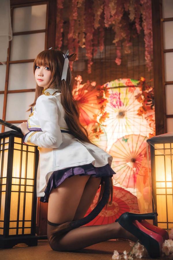    焖焖碳 - 碧蓝航线樫野Cosplay，和风制服诱惑，极致美腿与清纯甜美，二次元女神精选私房照第20张图片