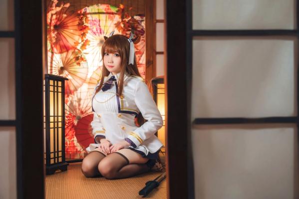    焖焖碳 - 碧蓝航线樫野Cosplay，和风制服诱惑，极致美腿与清纯甜美，二次元女神精选私房照第21张图片