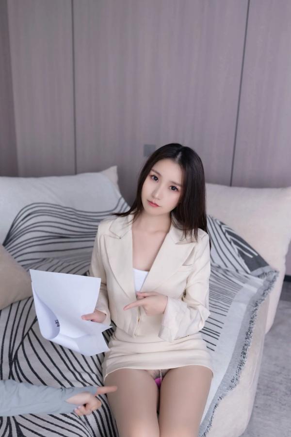    [XR] 杏子Yada 毕业论文：精致蕾丝内衣与质感丝袜的诱惑私房照，展现曼妙身姿，家居性感大片[120P]第20张图片