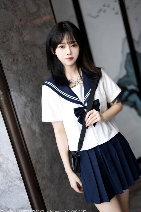    【XiaoYu语画界】奶瓶-水手服JK短裙私房写真，纯欲风白色内衣展示，清纯与性感的视觉冲撞，2023.08.08限定视觉盛宴第3张图片