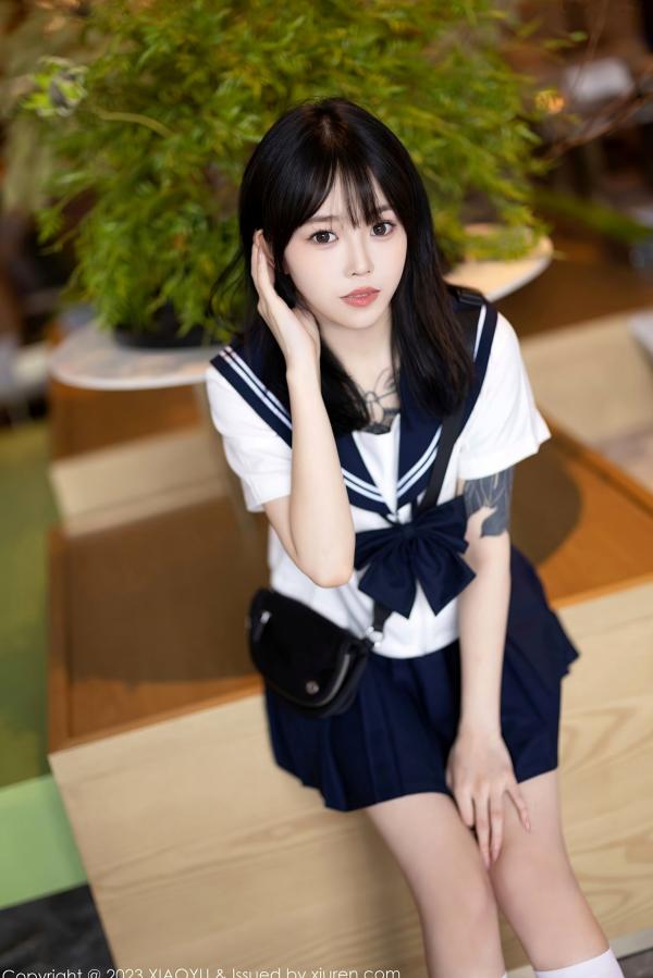    【XiaoYu语画界】奶瓶-水手服JK短裙私房写真，纯欲风白色内衣展示，清纯与性感的视觉冲撞，2023.08.08限定视觉盛宴第8张图片