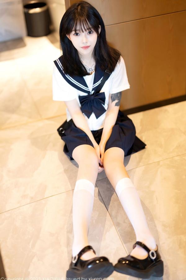    【XiaoYu语画界】奶瓶-水手服JK短裙私房写真，纯欲风白色内衣展示，清纯与性感的视觉冲撞，2023.08.08限定视觉盛宴第16张图片