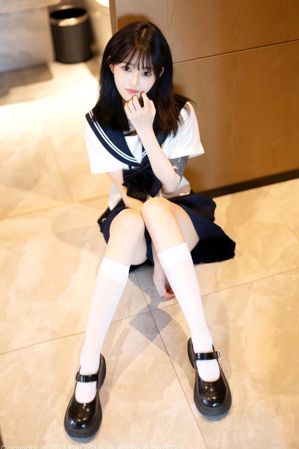   【XiaoYu语画界】奶瓶-水手服JK短裙私房写真，纯欲风白色内衣展示，清纯与性感的视觉冲撞，2023.08.08限定视觉盛宴第17张图片