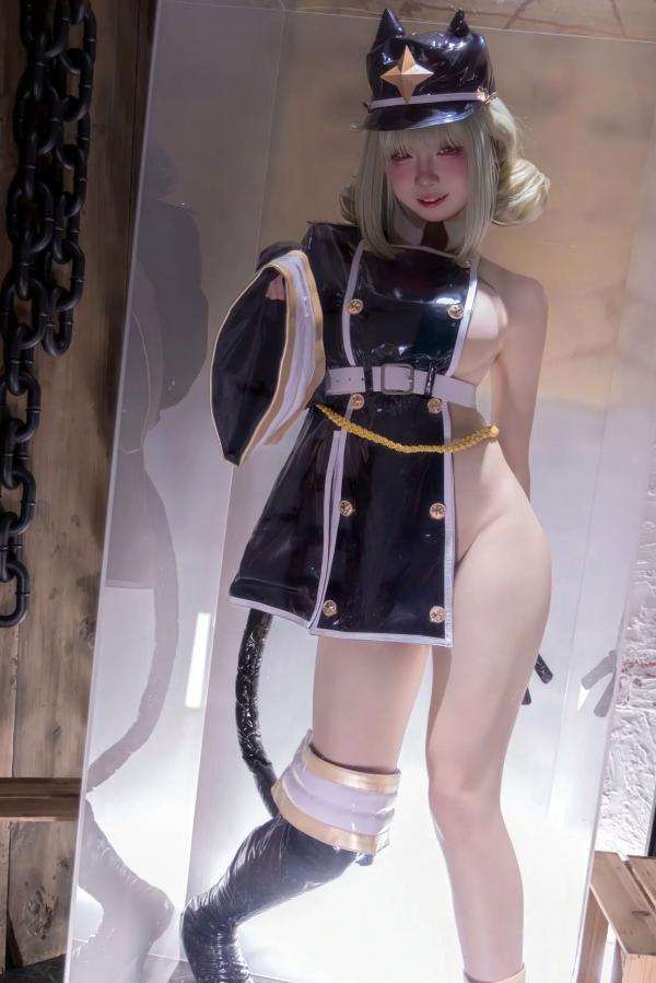    纸悦Etsu_ko - 憧憬成为魔法少女 阿良河基维角色扮演，黑丝漆皮禁锢风性感写真，极致视觉诱惑 [38P]第4张图片