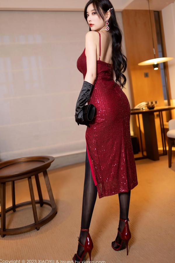 杨晨晨 sugar小甜心CC  XiaoYu语画界1085期：杨晨晨Yome优雅红裙黑丝写真，性感蕾丝内衣私房照，御姐气质大尺度诱惑（无圣光）第8张图片