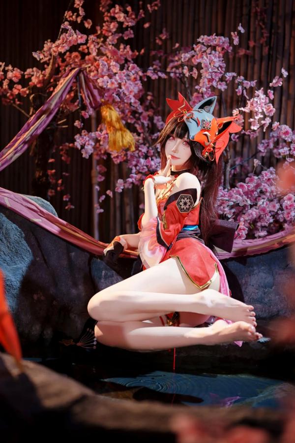    焖焖碳 - 《崩坏：星穹铁道》花火Cosplay 极致还原二次元诱惑私房写真 [27P]第5张图片