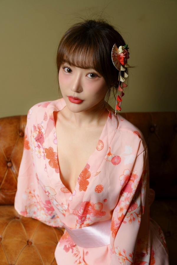    韩国美女-Jucy-绚烂樱花系列私房照：室内家居与浴室湿身诱惑，无圣光呈现极品身材第7张图片