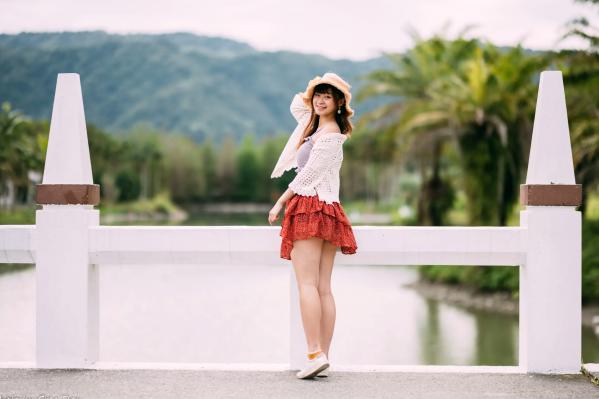    若颖 - 云山水清新治愈风森林花园外拍人像写真 [93P]第5张图片
