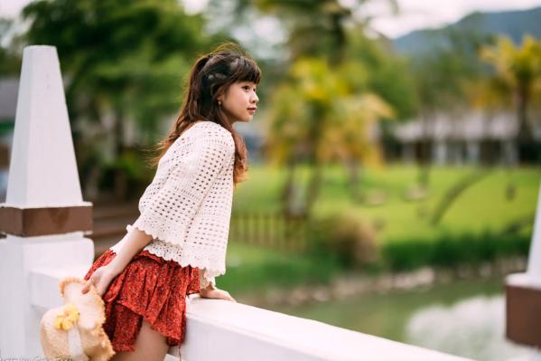    若颖 - 云山水清新治愈风森林花园外拍人像写真 [93P]第8张图片
